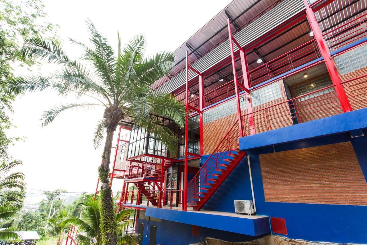Khunsuek Muaythai Hostel Ao Nang Екстериор снимка